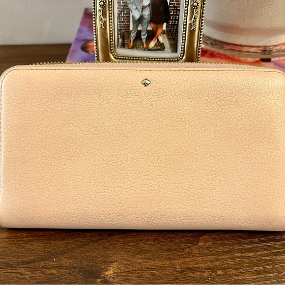 Pink Zip-Around Wallet - Picture 2 of 8